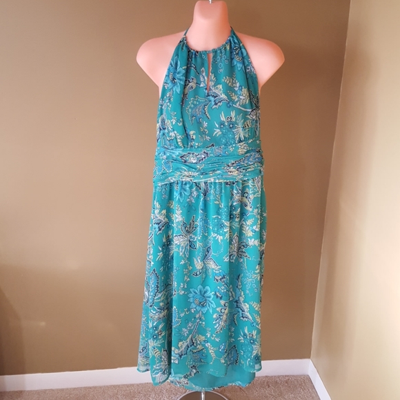 LOFT Dresses & Skirts - LOFT Halter Dress